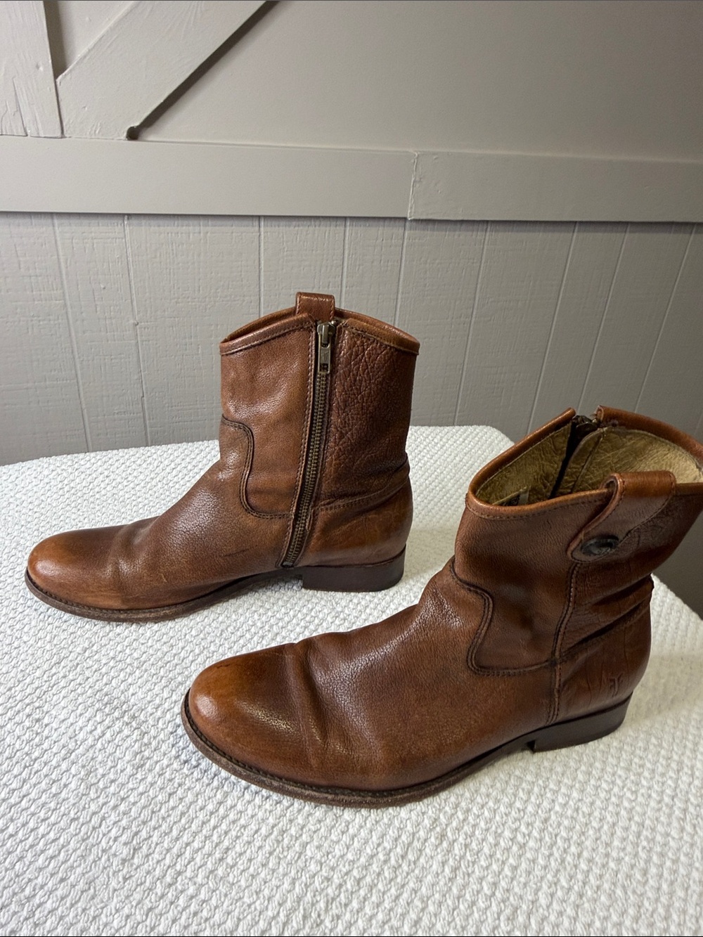 FRYE Melissa Button Short Leather Boots Brown Cognac Ankle Booties Size 9B - Picture 8 of 12